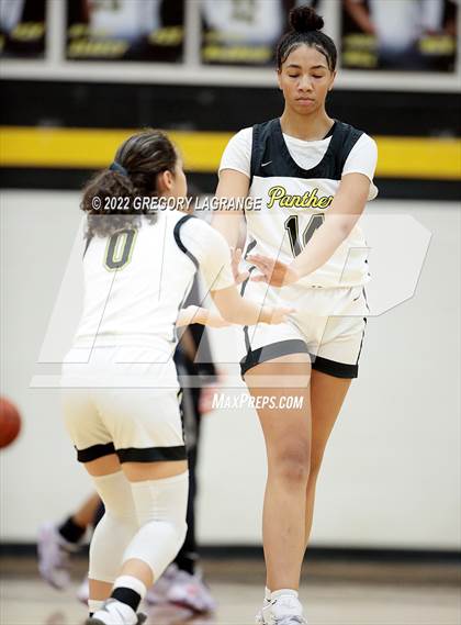Thumbnail 3 in Richland vs Fossil Ridge photogallery.