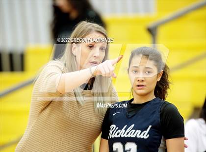 Thumbnail 1 in Richland vs Fossil Ridge photogallery.