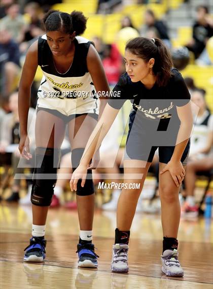 Thumbnail 2 in Richland vs Fossil Ridge photogallery.