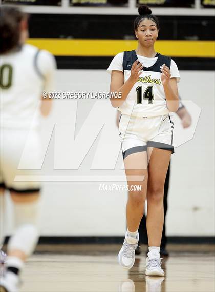 Thumbnail 2 in Richland vs Fossil Ridge photogallery.