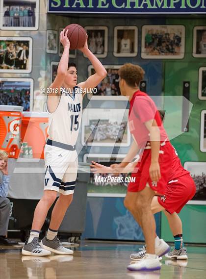 Thumbnail 1 in Smoky Hill vs. Valor Christian photogallery.