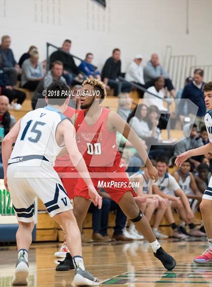 Thumbnail 2 in Smoky Hill vs. Valor Christian photogallery.