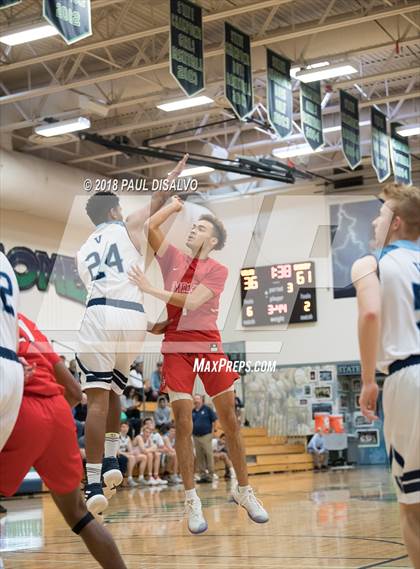 Thumbnail 2 in Smoky Hill vs. Valor Christian photogallery.