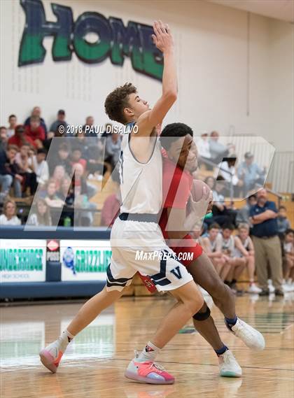 Thumbnail 2 in Smoky Hill vs. Valor Christian photogallery.