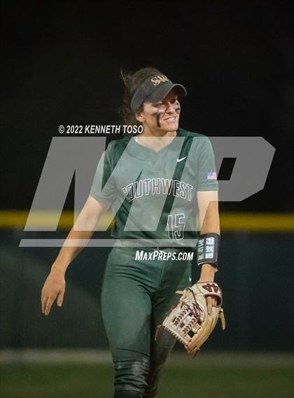 Thumbnail 3 in Southwest @ McCollum photogallery.