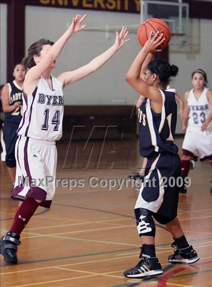 Thumbnail 1 in Byers vs Petersburg (Fantasy of Lights Tournament) photogallery.