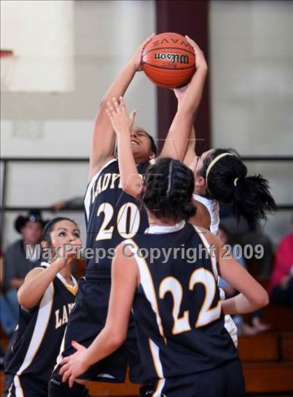 Thumbnail 2 in Byers vs Petersburg (Fantasy of Lights Tournament) photogallery.