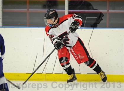 Thumbnail 2 in Darien @ Warde/Ludlowe photogallery.