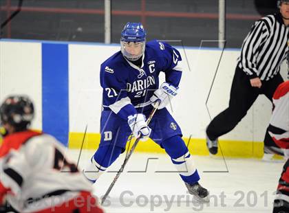 Thumbnail 1 in Darien @ Warde/Ludlowe photogallery.