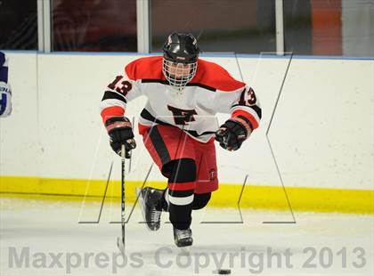 Thumbnail 1 in Darien @ Warde/Ludlowe photogallery.