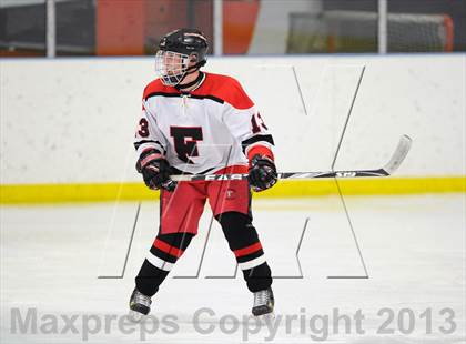 Thumbnail 1 in Darien @ Warde/Ludlowe photogallery.