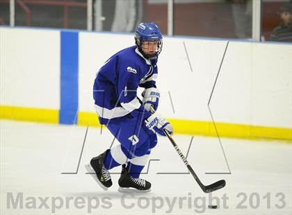 Thumbnail 3 in Darien @ Warde/Ludlowe photogallery.