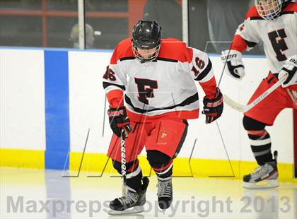 Thumbnail 2 in Darien @ Warde/Ludlowe photogallery.