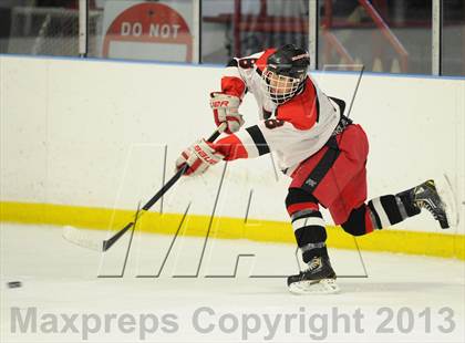 Thumbnail 3 in Darien @ Warde/Ludlowe photogallery.