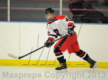 Thumbnail 1 in Darien @ Warde/Ludlowe photogallery.
