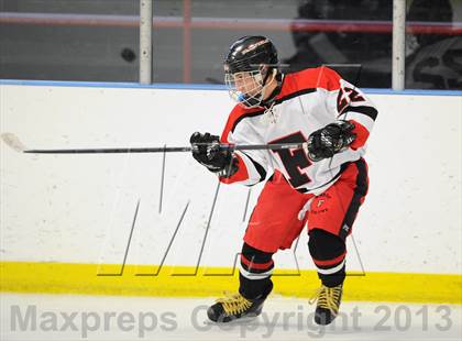 Thumbnail 2 in Darien @ Warde/Ludlowe photogallery.