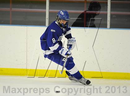 Thumbnail 3 in Darien @ Warde/Ludlowe photogallery.