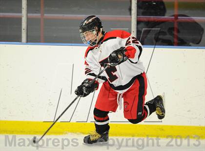 Thumbnail 1 in Darien @ Warde/Ludlowe photogallery.