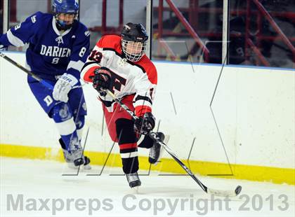 Thumbnail 3 in Darien @ Warde/Ludlowe photogallery.