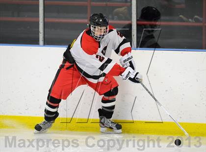 Thumbnail 1 in Darien @ Warde/Ludlowe photogallery.