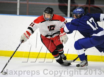 Thumbnail 3 in Darien @ Warde/Ludlowe photogallery.