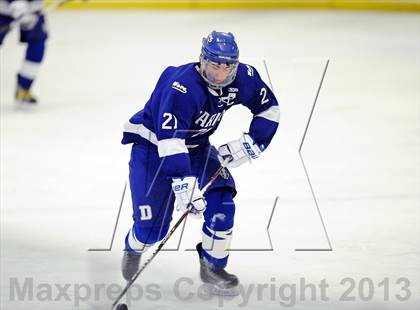 Thumbnail 2 in Darien @ Warde/Ludlowe photogallery.