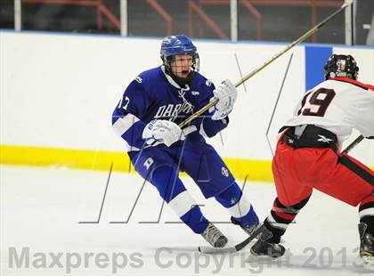 Thumbnail 1 in Darien @ Warde/Ludlowe photogallery.