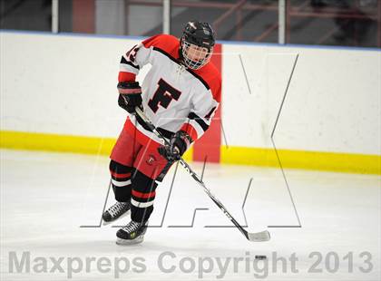 Thumbnail 1 in Darien @ Warde/Ludlowe photogallery.
