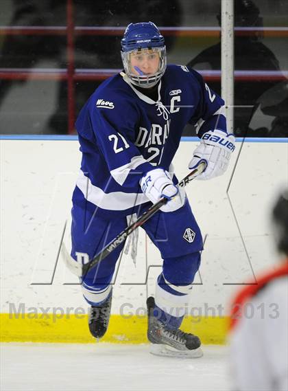 Thumbnail 1 in Darien @ Warde/Ludlowe photogallery.