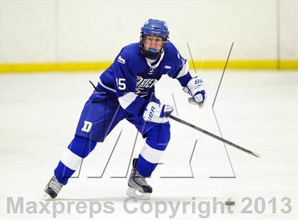 Thumbnail 2 in Darien @ Warde/Ludlowe photogallery.