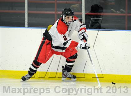 Thumbnail 2 in Darien @ Warde/Ludlowe photogallery.