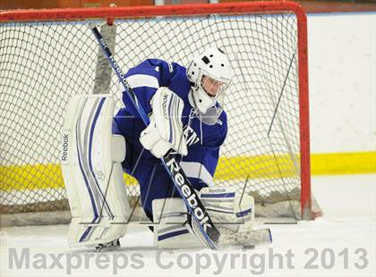 Thumbnail 3 in Darien @ Warde/Ludlowe photogallery.