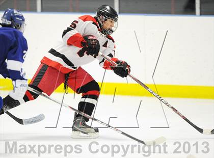 Thumbnail 3 in Darien @ Warde/Ludlowe photogallery.