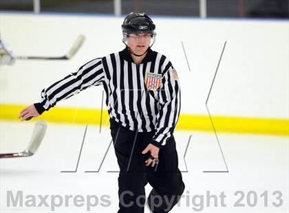 Thumbnail 3 in Darien @ Warde/Ludlowe photogallery.