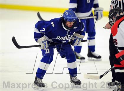 Thumbnail 1 in Darien @ Warde/Ludlowe photogallery.