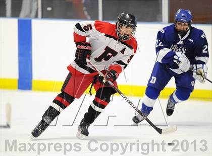 Thumbnail 1 in Darien @ Warde/Ludlowe photogallery.