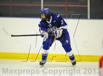 Thumbnail 1 in Darien @ Warde/Ludlowe photogallery.
