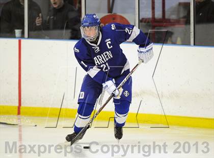 Thumbnail 1 in Darien @ Warde/Ludlowe photogallery.