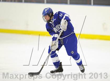 Thumbnail 1 in Darien @ Warde/Ludlowe photogallery.