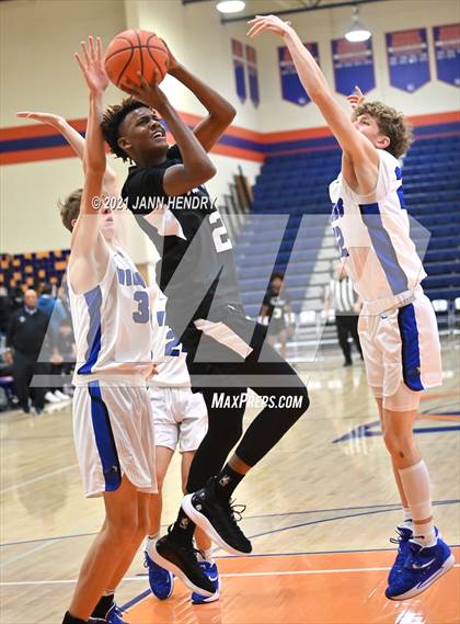 Thumbnail 1 in Pleasant Grove vs. Trinity Christian (Tarkanian Classic) photogallery.