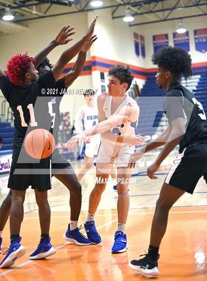 Thumbnail 3 in Pleasant Grove vs. Trinity Christian (Tarkanian Classic) photogallery.