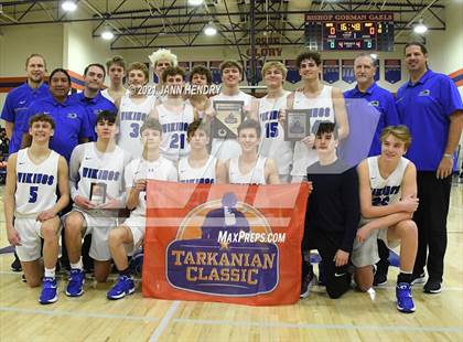 Thumbnail 1 in Pleasant Grove vs. Trinity Christian (Tarkanian Classic) photogallery.