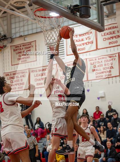 Thumbnail 2 in West Hempstead vs Pierson (NYSPHSAA Class B Regional Semifinal) photogallery.