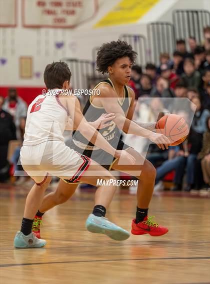 Thumbnail 3 in West Hempstead vs Pierson (NYSPHSAA Class B Regional Semifinal) photogallery.