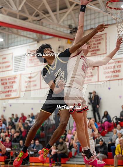 Thumbnail 3 in West Hempstead vs Pierson (NYSPHSAA Class B Regional Semifinal) photogallery.