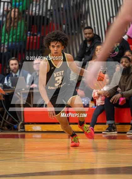 Thumbnail 3 in West Hempstead vs Pierson (NYSPHSAA Class B Regional Semifinal) photogallery.