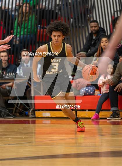 Thumbnail 1 in West Hempstead vs Pierson (NYSPHSAA Class B Regional Semifinal) photogallery.