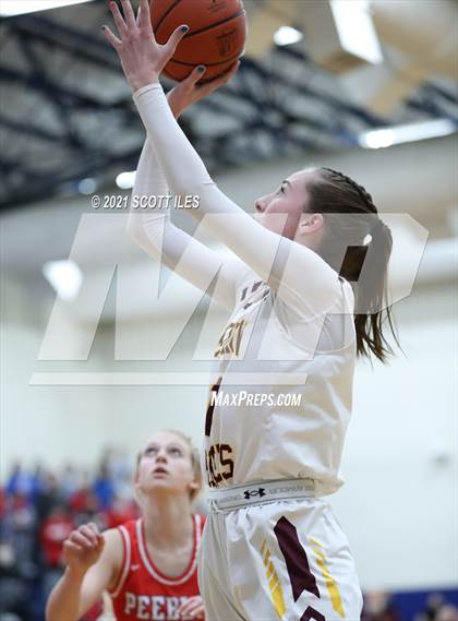 Thumbnail 3 in Peebles vs Berne Union (OHSAA D4 Regional Semifinal) photogallery.