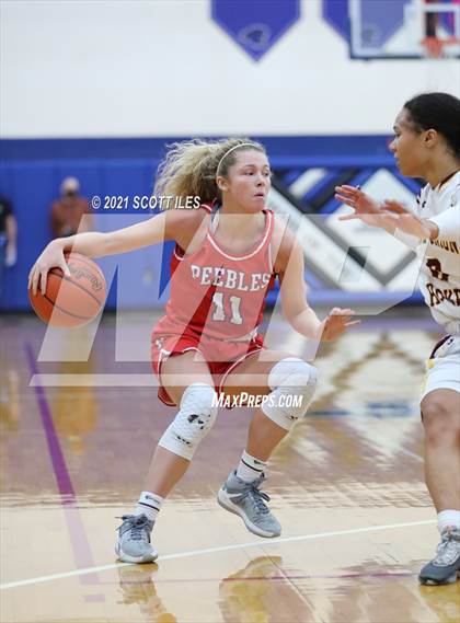 Thumbnail 2 in Peebles vs Berne Union (OHSAA D4 Regional Semifinal) photogallery.