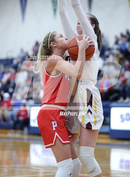 Thumbnail 3 in Peebles vs Berne Union (OHSAA D4 Regional Semifinal) photogallery.